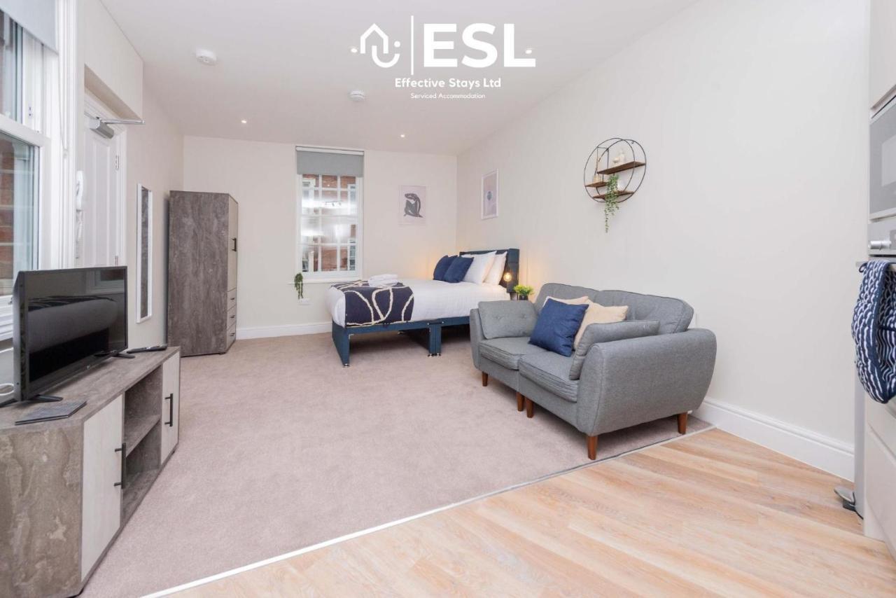 Studio 1, First Floor Town Centre Apartment シュルーズベリー エクステリア 写真