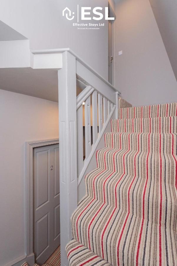 Studio 1, First Floor Town Centre Apartment シュルーズベリー エクステリア 写真